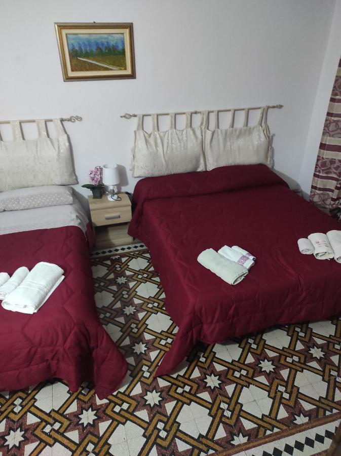 B&B Con Cucina La Ninfea Кальтаджироне Экстерьер фото